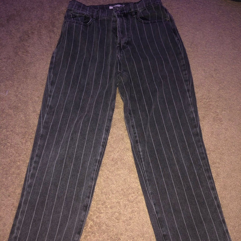 PacSun Mom jeans
